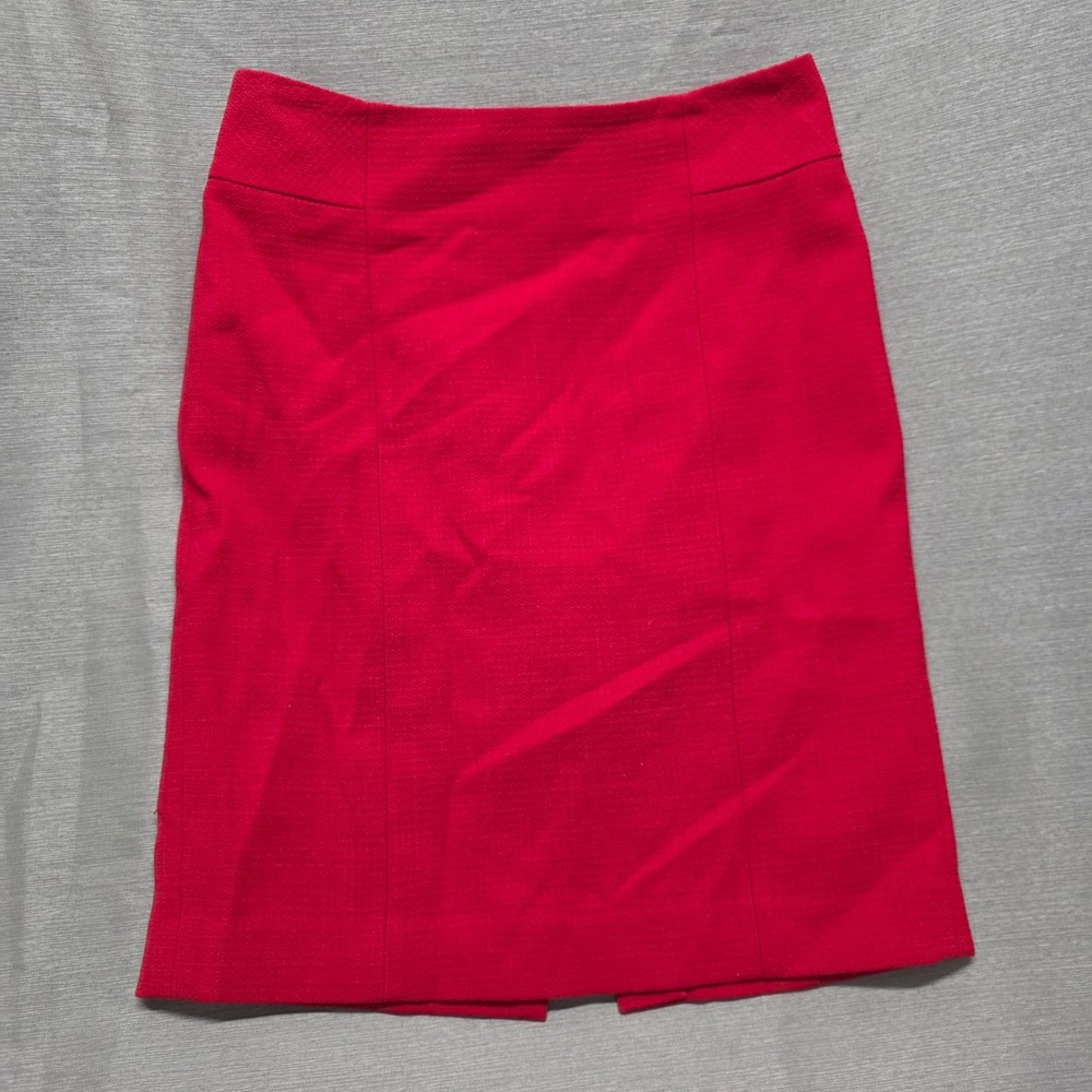 Ann Taylor Red Wool Blend Pencil Skirt Size 2 Professional Knee Length Office